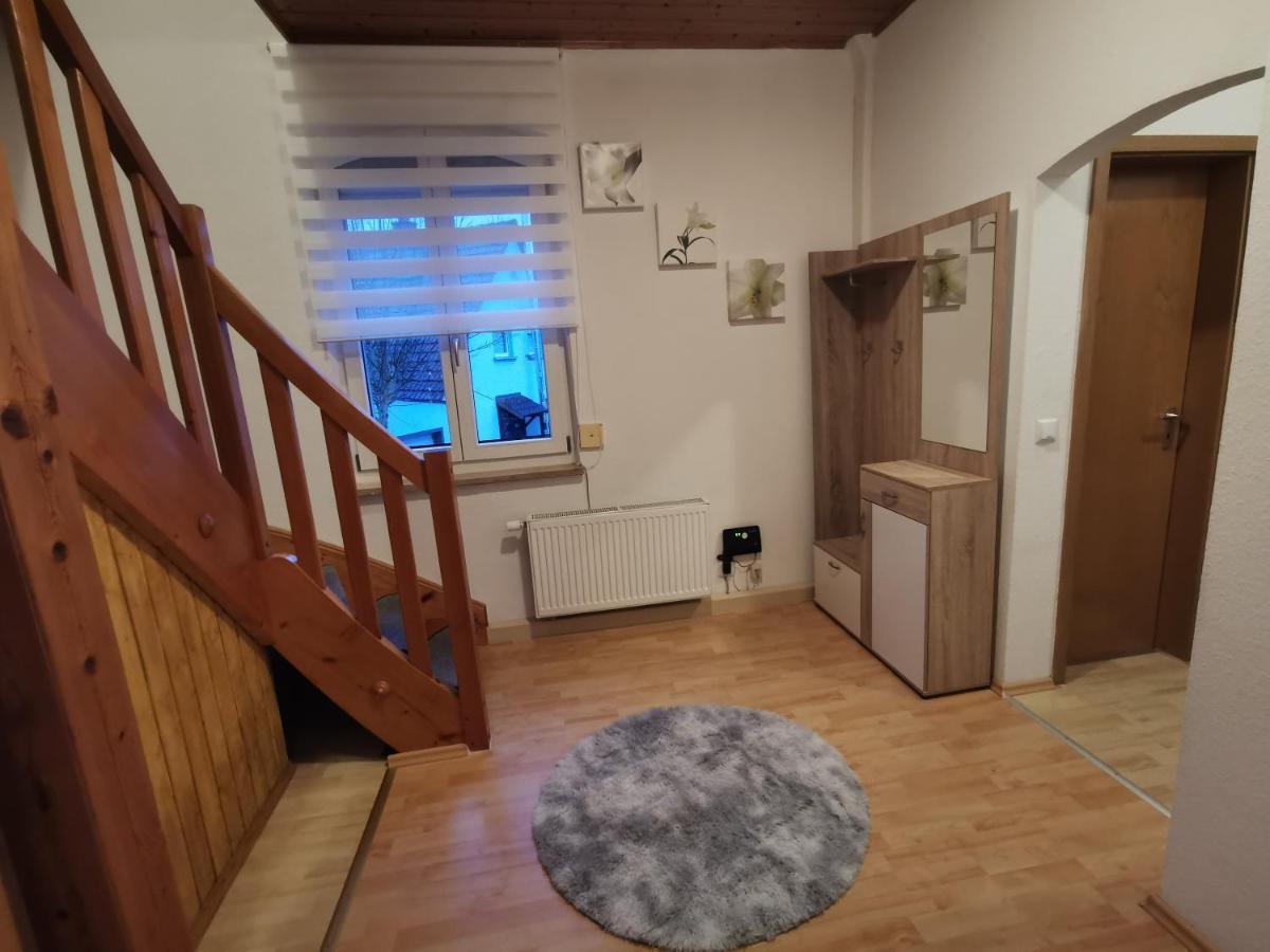 Sehr Schones 2 Zimmer Maisonnette Wohnung Ansbach Exterior foto